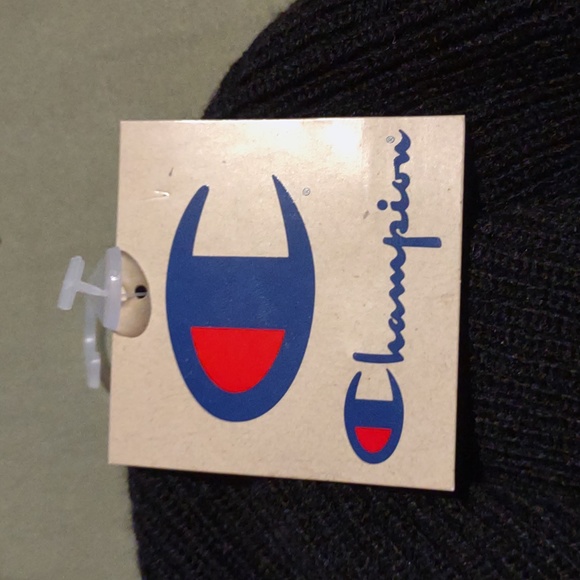 1 NWT Champion cuffed Beanie with Script. - Picture 2 of 4
